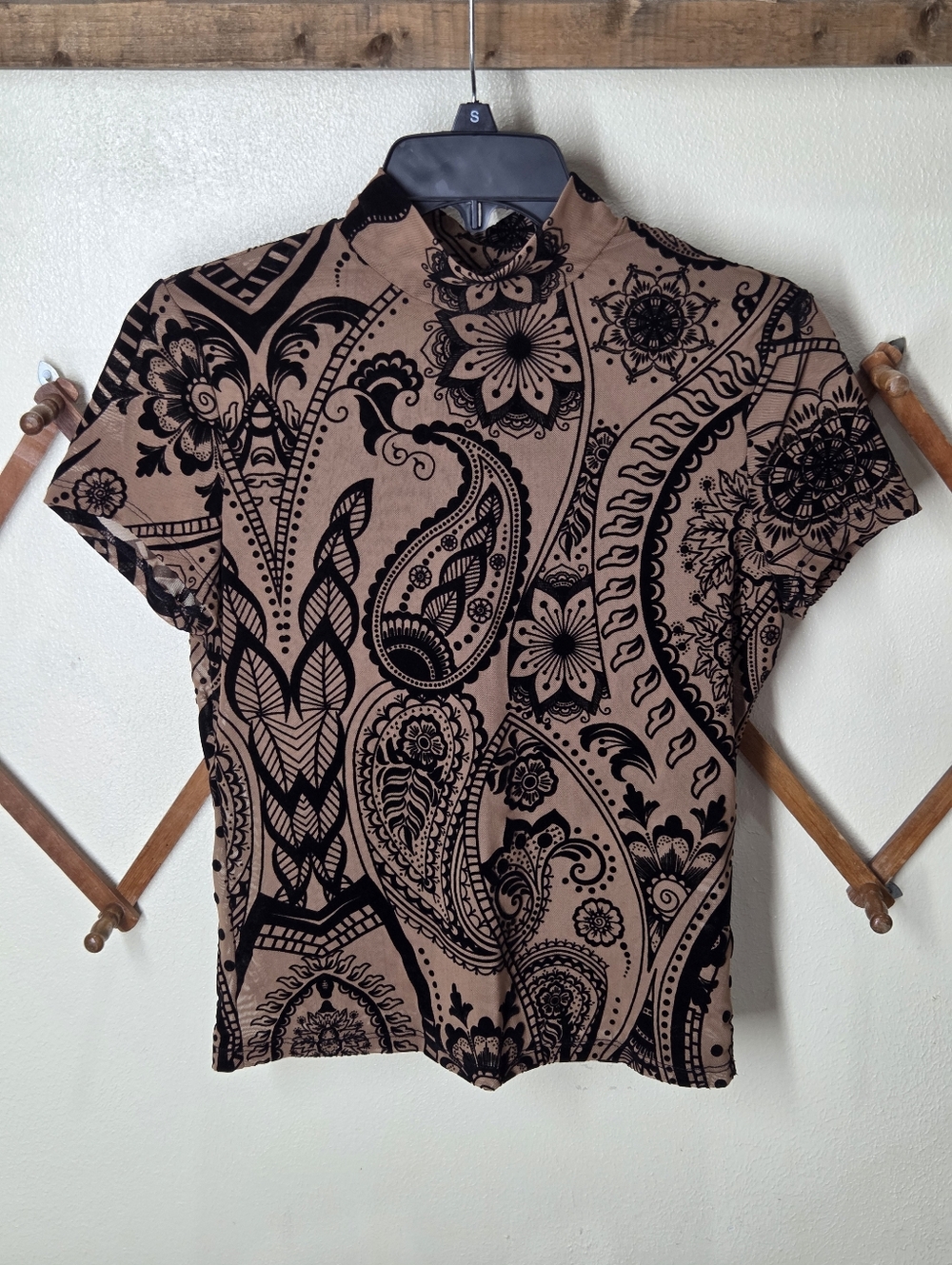 🩷SHEIN Women’s Sheer Short Sleeve Mock Neck Top - Brown & Black Paisley size L